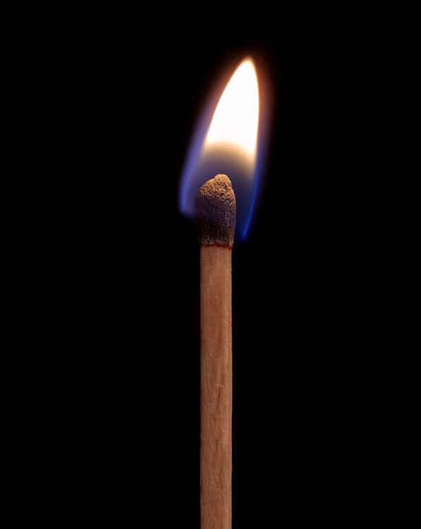 Lit_Match_by_BlackHive.thumb.jpg.5a5d94703ebe196e25a96cf79ce5c029.jpg