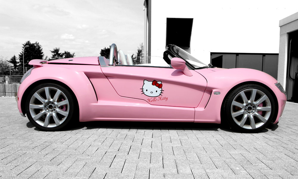 afc02.deviantart.net_fs71_f_2012_118_6_c_hello_kitty_car___yes15ff5f7bb99bab432b508aa70f7b345c.thumb.jpg.561f40eadf0ca6ab1791ffbd4d57fa36.jpg