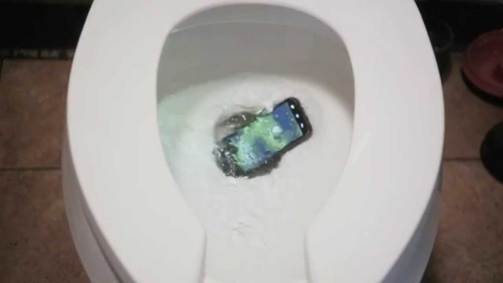 ai.ytimg.com_vi_Ae6F3_giZbc_maxresdefault.thumb.jpg.be7325b316e771b6a9073ab653dd011b.jpg