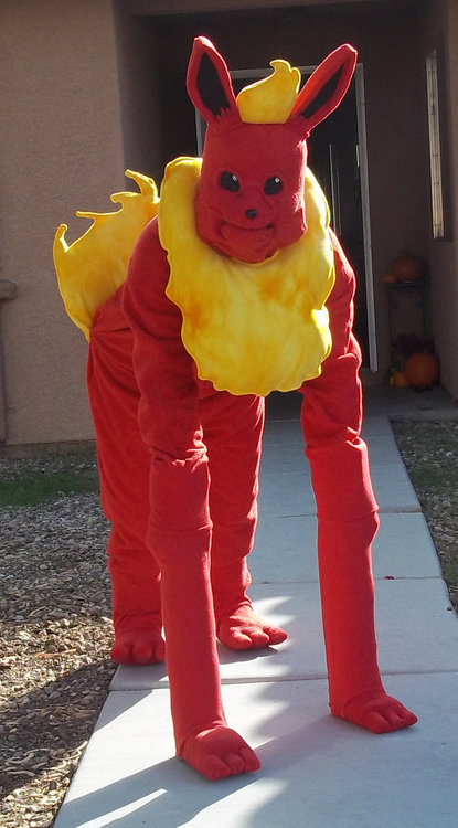 ath03.deviantart.net_fs71_PRE_i_2011_310_d_d_flareon_quadsuit_progress_by_sethbramwell_d4fdjft.thumb.jpg.642871849fe64ac8025d1793c3cc07f6.jpg
