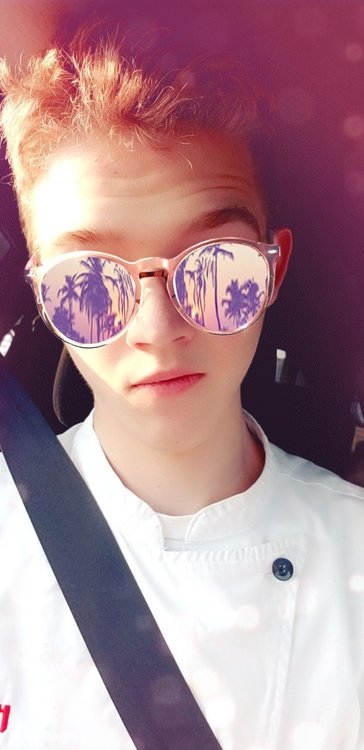 Snapchat-1265427112.thumb.jpg.dafdde0542134925a90701d48aa6e4be.jpg